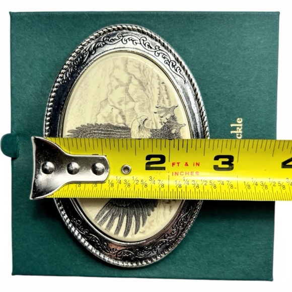 NIB Vintage Barlow Scrimshaw Bald Eagle Belt Buckle - Picture 10 of 11